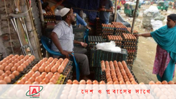 কমেছে ডিমের দাম, চড়া চালের বাজার