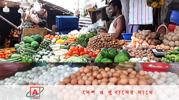 ১২ ডিম=১৫০ টাকা: ক্রেতাদের হিসাব মিলছে না