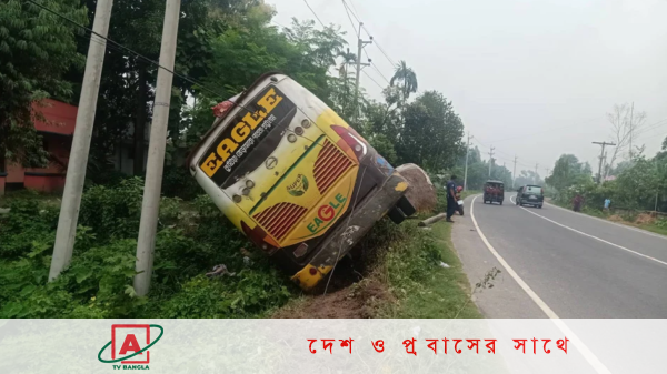 চলন্ত বাসে ডাকাতি-গণধর্ষণ : আরও ২ আসামি গ্রেফতার