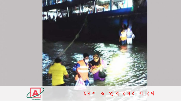 বরিশালে ঝ‌ড়ের কব‌লে লঞ্চ, ৭০ যাত্রী উদ্ধার