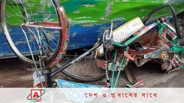জগন্নাথের ফটকে বাসচাপায় রিকশা যাত্রী নিহত, আহত ২