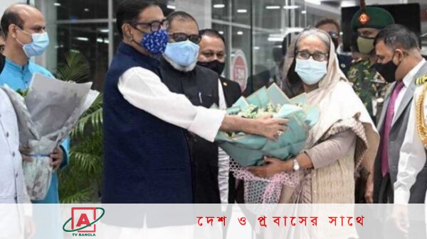 দেশে ফিরেছেন প্রধানমন্ত্রী