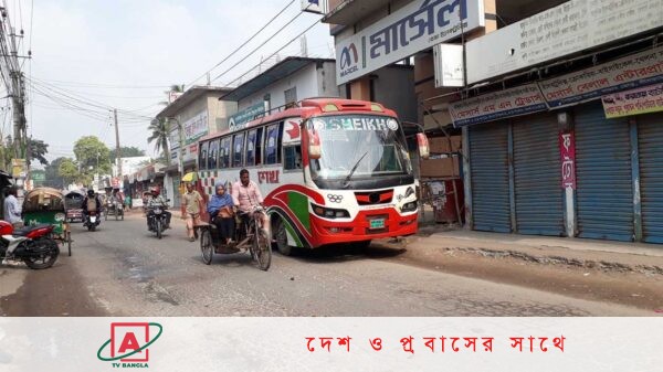 রংপুরে ৩৬ ঘণ্টার বাস ধর্মঘট শুরু