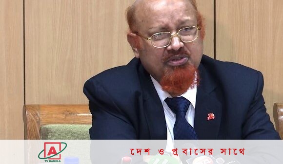 ব্যাংকে কত হাজার কোটি টাকা আছে ?