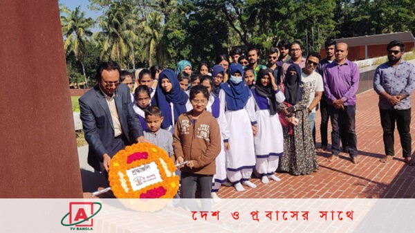 বরিশালে বিজয়ের মাসের প্রথম দিন মুক্তির স্মৃতিতে নতুন প্রজন্ম