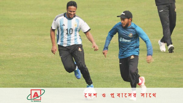 শেরেবাংলায় অনুশীলনে সাকিব মুশি