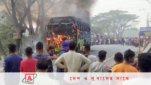 ফরিদপুরে বাস-মোটরসাইকেল মুখোমুখি সংঘর্ষ