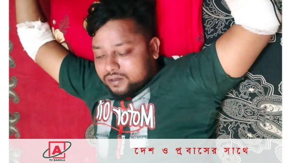 গৌরনদীতে ডাকাতির প্রস্ততিকালে হোটেল কর্মচারীকে কুপিয়ে জখম 