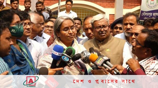 সব শিক্ষাপ্রতিষ্ঠান থেকে র‌্যাগিং বন্ধের চেষ্টা করছি