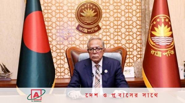 বাংলাদেশ উন্নয়নের মহাসড়কে দুর্বার গতিতে এগিয়ে যাচ্ছে