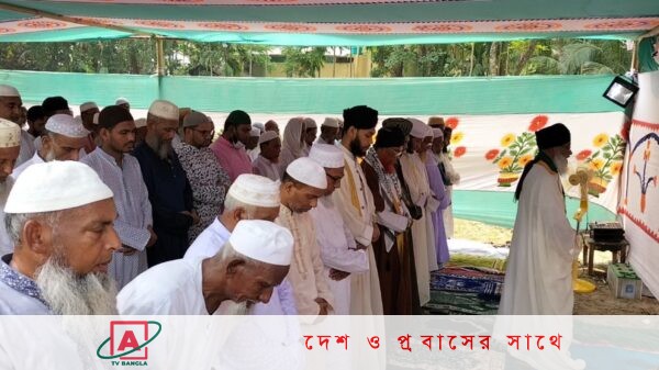 মধ্যপ্রাচ্যের সঙ্গে মিল রেখে চাঁদপুরের ৪০ গ্রামে পালিত হচ্ছে ঈদুল ফিতর