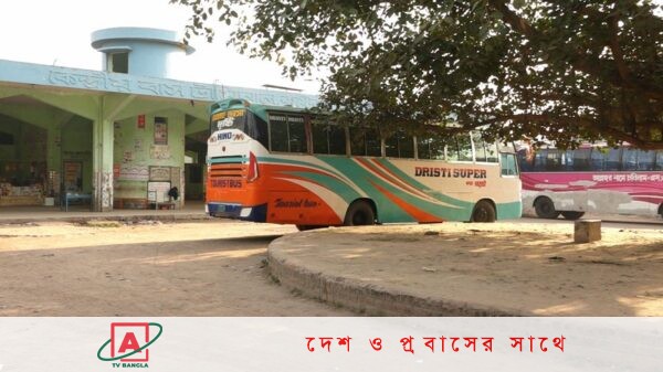 কুষ্টিয়া থেকে খুলনা-ফরিদপুর রুটে দ্বিতীয় দিনের ধর্মঘট চলছে