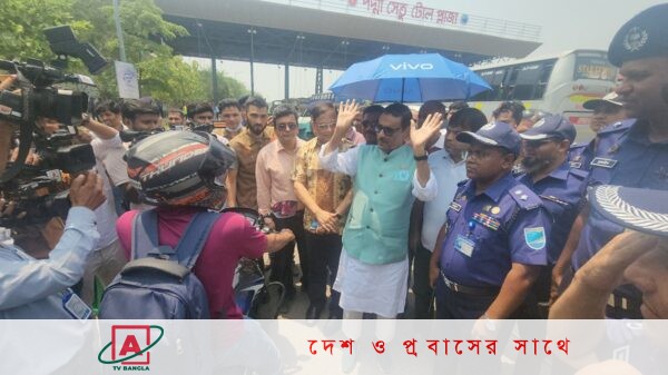 পদ্মা সেতুতে মোটরসাইকেল চলাচল প্রধানমন্ত্রীর ঈদ উপহার