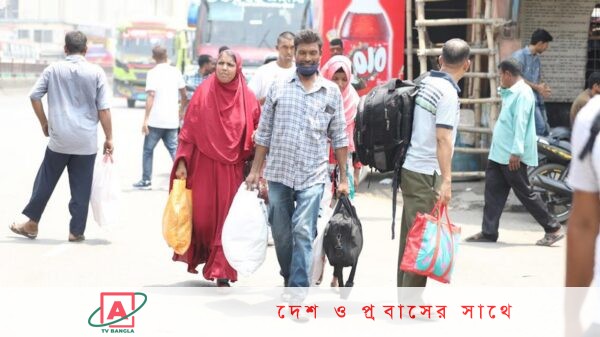 ফাঁকা হওয়া শুরু করছে রাজধানী