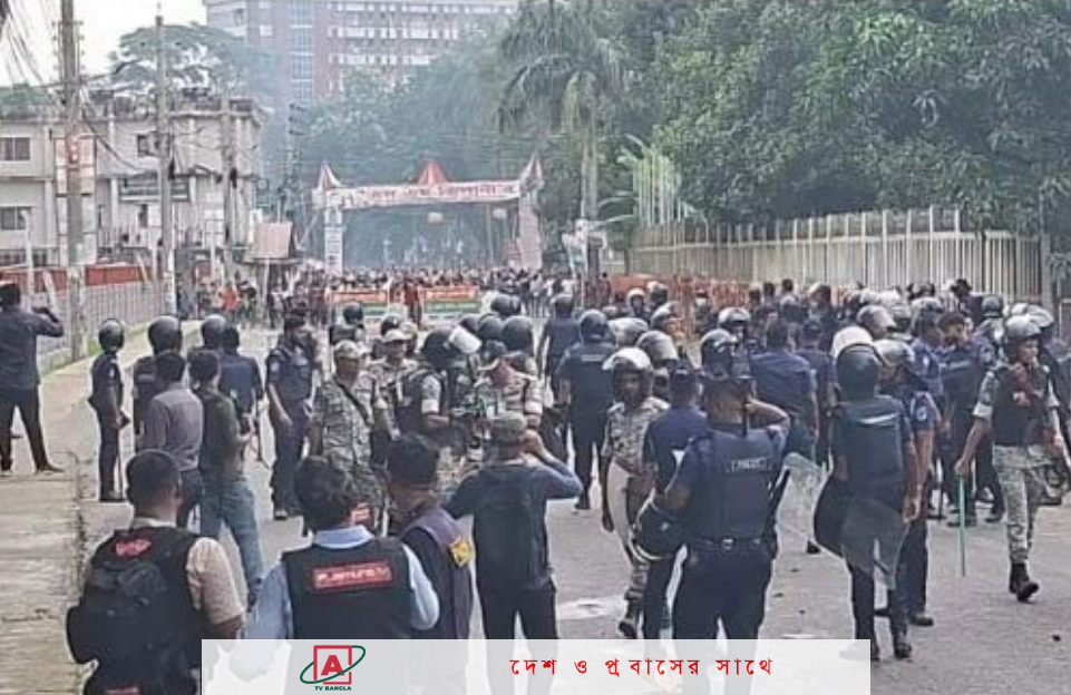 থমথমে গোপালগঞ্জ, আটক ১৪